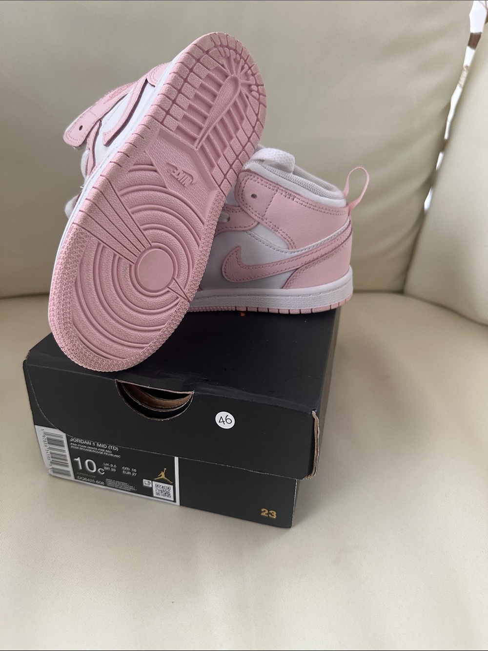 Jordan Kids Mid-Top Sneakers in Pink and White